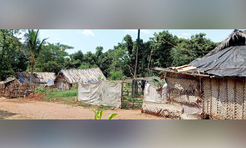 രണ്ടര പതിറ്റാണ്ടിന്റെ ദുരിതത്തിന് അവസാനം; ചുടുകാട്ടുവാര സങ്കേതവാസികൾക്ക് പട്ടയം ലഭിച്ചു രണ്ടര പതിറ്റാണ്ടിന്റെ ദുരിതത്തിന് അവസാനം; ചുടുകാട്ടുവാര സങ്കേതവാസികൾക്ക് പട്ടയം ലഭിച്ചു