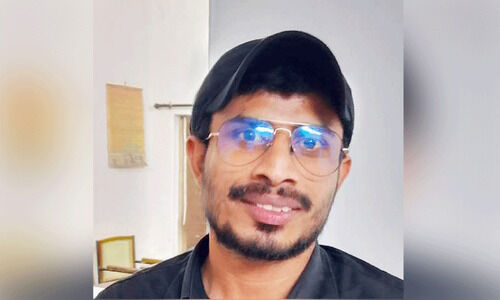 വീട്ടമ്മയെ വധിക്കാൻ ശ്രമിച്ച കേസ്: യുവാവ് അറസ്റ്റിൽ വീട്ടമ്മയെ വധിക്കാൻ ശ്രമിച്ച കേസ്: യുവാവ് അറസ്റ്റിൽ