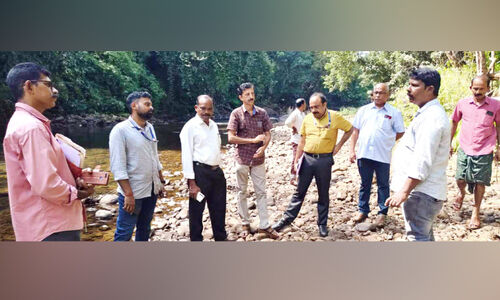 കര്‍ണാടക വനംവകുപ്പിന്റെ കൈയേറ്റ ശ്രമം