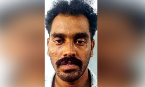 കഞ്ചാവും മദ്യവും നൽകി കുട്ടികളെ ചൂഷണം ചെയ്തയാൾ പിടിയിൽ