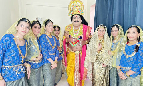 ദേ ​മാ​വേ​ലി​യെ​ത്തി... പ​വി​ഴ​ദ്വീ​പി​ൽ ഇ​നി ആ​ഘോ​ഷ നാ​ളു​ക​ൾ