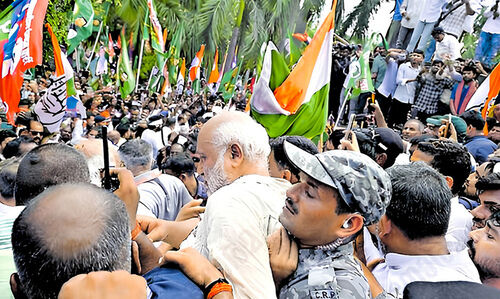 ഗാന്ധി മൈതാനത്തെ ഭരണകൂട ഹിംസകൾ ഗാന്ധി മൈതാനത്തെ ഭരണകൂട ഹിംസകൾ