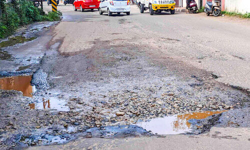 കൊ​ട്ടി​യം-​കു​ണ്ട​റ റോഡ് പുനർനിർമാണത്തിന് നടപടി