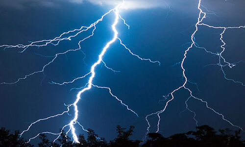 മിന്നലേറ്റ് കള്ളുചെത്ത് തൊഴിലാളി മരിച്ചു