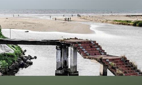 സാമ്പത്തിക-സമയനഷ്ടം; എങ്ങുമെത്താതെ പുലിമുട്ട് നിർമാണം