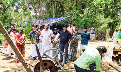 ദേ​ശീ​യ ജ​ല​പാ​ത വി​ക​സ​നം; ക​യ്പ​മം​ഗ​ല​ത്ത് ബോ​ട്ട് ജെ​ട്ടി നി​ർ​മാ​ണം തു​ട​ങ്ങി