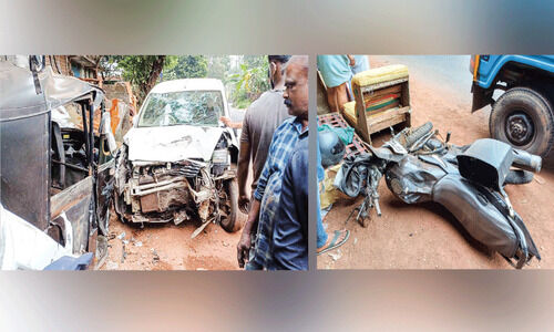 കാർ മൂന്ന് വാഹനങ്ങളിൽ ഇടിച്ചു; നാല് പേർക്ക് പരിക്ക്