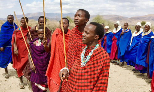 വിചിത്ര ആചാരങ്ങളുമായി മസായി ഗോത്രവർഗം; തൻസനിയ സന്ദർശന സ്മരണകൾ