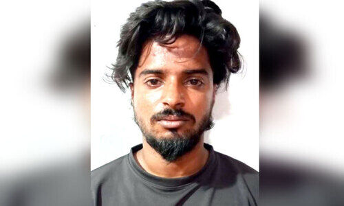 പ്രായപൂർത്തിയാകാത്ത പെൺകുട്ടിയെ പീഡിപ്പിച്ചയാൾ പിടിയിൽ പ്രായപൂർത്തിയാകാത്ത പെൺകുട്ടിയെ പീഡിപ്പിച്ചയാൾ പിടിയിൽ