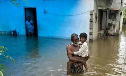 കുട്ടനാട്ടിൽ വെള്ളം ഇറങ്ങിത്തുടങ്ങി; ക്യാമ്പുകളുടെ എണ്ണം കുറച്ചു