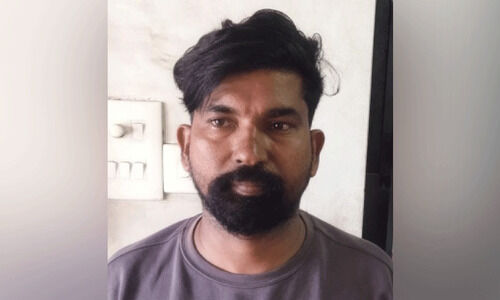 പൊലീസുകാരെ ആക്രമിച്ച കേസ്: പ്രതികൾ പിടിയിൽ