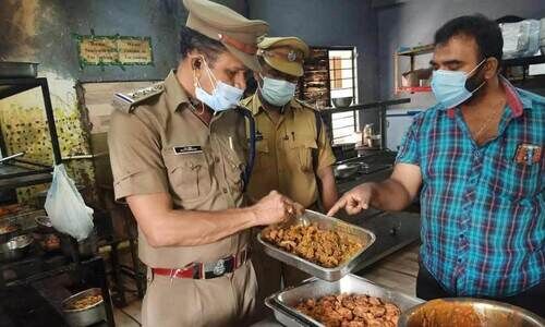 ഭ​ക്ഷ‍ണ​ശാ​ല​ക​ളി​ൽ പ​രി​ശോ​ധ​ന; ആ​റ് മാ​സ​ത്തി​നി​ടെ പി​ഴ ഇ​ടാ​ക്കി​യ​ത് 16.39 ല​ക്ഷം രൂ​പ