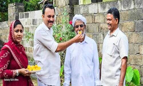 ഇരുളിനെ തോൽപിച്ച് 72ൽ പ്ലസ് ടുക്കാരനായി അബ്ദുൽ ഖാദർ ഇരുളിനെ തോൽപിച്ച് 72ൽ പ്ലസ് ടുക്കാരനായി അബ്ദുൽ ഖാദർ