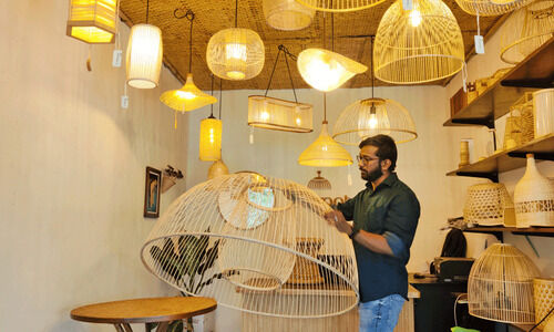 സ്റ്റോറി ഓഫ് റൂട്ട്സ്