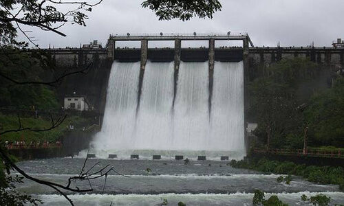 ഉ​ദ്യോ​ഗ​സ്ഥ നി​ർ​മി​ത പ്ര​ള​യ​ത്തി​ന് ഒ​രാ​ണ്ട്; ന​ഷ്ട​പ​രി​ഹാ​ര​വും ന​ട​പ​ടി​യും പ്ര​സ്താ​വ​ന​ക​ളി​ൽ മാ​ത്രം