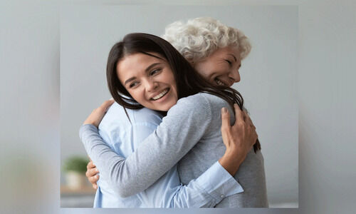 കൂ​ടെ നി​ൽ​ക്കാം, കൗ​മാ​രം ക​ള​റാ​ക​ട്ടെ