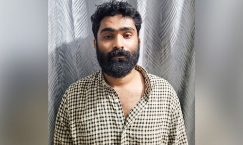 മേ​ത്താം​ഫി​റ്റ​മി​ൻ പി​ടി​കൂ​ടി​യ കേ​സി​ൽ ഒ​രാ​ൾ​കൂ​ടി അ​റ​സ്റ്റി​ൽ