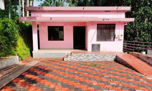 ചേ​ള​ന്നൂ​രി​ലെ ആ​ദ്യ പ​ക​ൽ​വീ​ട് യാ​ഥാ​ർ​ഥ്യ​മാ​യി