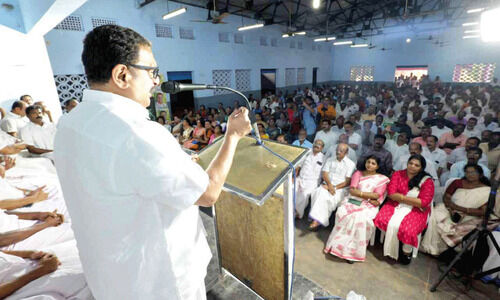 സി.​പി.​എം ക​ഴി​യു​ന്ന​ത് ബി.​ജെ.​പി പേ​ടി​യി​ൽ -കെ. ​മു​ര​ളീ​ധ​ര​ൻ