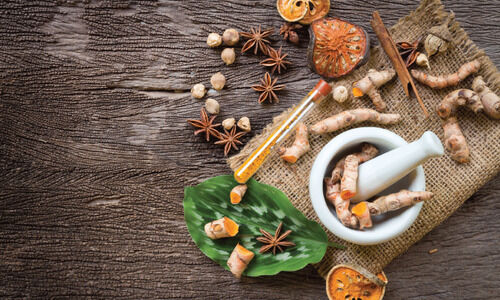 മഴക്കാലത്ത് ​ആരോഗ്യം നിലനിർത്താനുള്ള ആയുർവേദ വഴികൾ