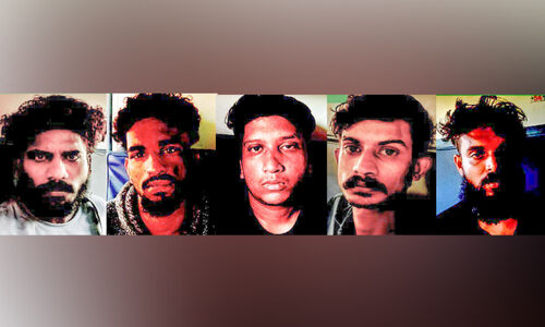 യുവാവിനെ തട്ടിക്കൊണ്ടുപോയി മർദിച്ച കേസ്​; ഒളിവിലായിരുന്ന പ്രതികള്‍ ബംഗളൂരുവിൽ അറസ്റ്റില്‍