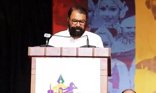 അടുത്തതവണ മാംസാഹാരം വിളമ്പും-മന്ത്രി ശിവൻകുട്ടി