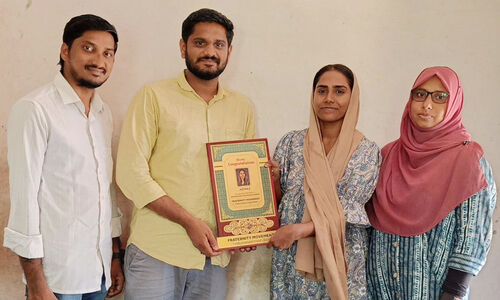 ഒന്നാം റാങ്കുകാരിയെ ഫ്രറ്റേണിറ്റി ആദരിച്ചു