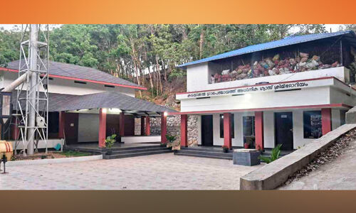 വീണ്ടും പ്രതിഷേധം; കടയ്ക്കലിലെ വാതക ശ്മശാനം പൂട്ടി വീണ്ടും പ്രതിഷേധം; കടയ്ക്കലിലെ വാതക ശ്മശാനം പൂട്ടി