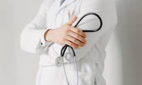 ഹോ​മി​യോ വ​കു​പ്പി​ൽ സി.​എം.​ഒ ത​സ്തി​ക​ക​ൾ കു​റ​വ്; ജി​ല്ല​ക്ക് ന​ഷ്ട​മാ​കു​ന്ന​ത് പ​രി​ച​യ സ​മ്പ​ന്ന​രാ​യ ഡോ​ക്ട​ർ​മാ​രു​ടെ സേ​വ​നം