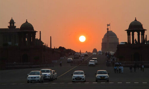 നിസാമുദ്ദീന്‍ സ്റ്റേഷനിലെ എല്ല് മരവിക്കുന്ന ആ തണുത്ത രാത്രി!