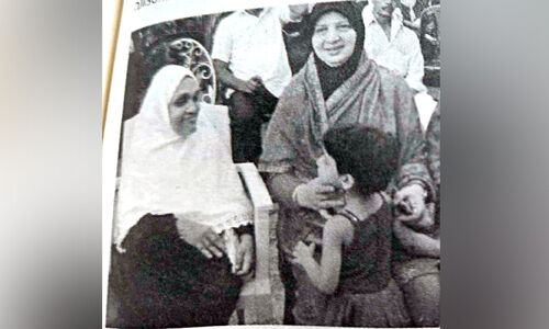 ഡൽഹി യാത്രയുടെ ഓർമകൾ പങ്കുവെച്ച് ഡോ. ഖമറുന്നിസ അൻവർ