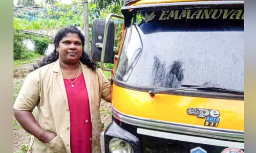 രക്തദാനത്തിൽ മാതൃകയായി​ വിജി; 11 വ​ർ​ഷ​ത്തി​നി​ടെ ര​ക്ത​ദാ​നം ന​ട​ത്തിയത്  37 പേ​ർ​ക്ക്