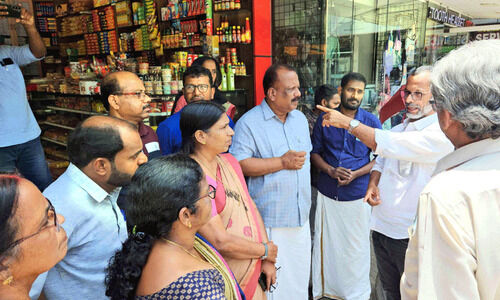 മൂന്നുപീടിക ജങ്ഷൻ വീതി കൂട്ടാനുള്ള സർവേ നടപടികൾക്ക് തുടക്കം