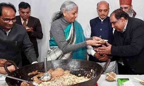 കേന്ദ്ര ബജറ്റും ഹൽവയും തമ്മിലെന്താണ് ബന്ധം..?