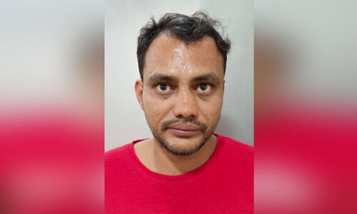 സ്ഥി​രം കു​റ്റ​വാ​ളി​യെ കാ​പ്പ ചു​മ​ത്തി ജ​യി​ലി​ല​ട​ച്ചു