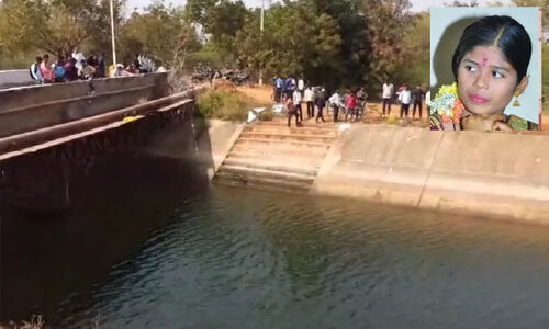 ഒരുവയസ്സുള്ള ഇരട്ടകളടക്കം നാലുമക്കളെ അമ്മ കനാലിലെറിഞ്ഞു കൊന്നു; പിന്നാലെ ആത്മഹത്യ ശ്രമം