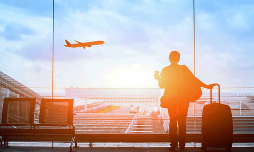 പരിഭവങ്ങൾ ആര് കേൾക്കും; കൊള്ള തുടർന്ന് വിമാനക്കമ്പനികൾ പരിഭവങ്ങൾ ആര് കേൾക്കും; കൊള്ള തുടർന്ന് വിമാനക്കമ്പനികൾ