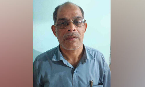 വ്യാജ ഒപ്പിട്ട് വായ്പ തട്ടിപ്പ്: തെന്നല ബാങ്ക് മുൻ ഡയറക്ടർ അറസ്റ്റിൽ വ്യാജ ഒപ്പിട്ട് വായ്പ തട്ടിപ്പ്: തെന്നല ബാങ്ക് മുൻ ഡയറക്ടർ അറസ്റ്റിൽ