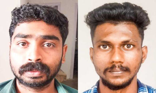 യു​വാ​വി​നെ വീ​ട്ടി​ൽ ക​യ​റി കൊ​ല​പ്പെ​ടു​ത്താ​ൻ ശ്ര​മം; ഒ​ളി​വി​ലാ​യി​രു​ന്ന പ്ര​തി​ക​ൾ പി​ടി​യി​ൽ