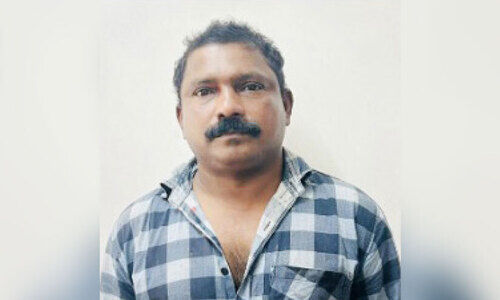 പോ​ക്സോ കേ​സി​ൽ അ​റ​സ്റ്റി​ൽ