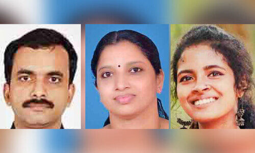 എൻ.എസ്.എസിന്റെ നാല് അവാർഡുകൾ വടക്കുമ്പാട് ഹയർ സെക്കൻഡറിക്ക്