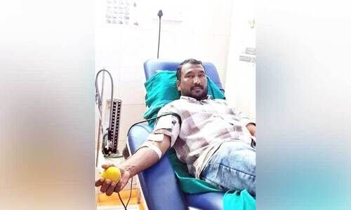 46-ാം വ​യ​സ്സി​ൽ 72 ത​വ​ണ ര​ക്ത​ദാ​നം; സെ​ഞ്ച്വ​റി ല​ക്ഷ്യ​വു​മാ​യി ഫൈ​സ​ൽ ചെ​ള്ള​ത്ത്