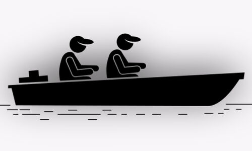 ഒഴുക്കിൽപ്പെട്ട വള്ളത്തിലെ യാത്രക്കാർക്ക് രക്ഷകരായി ജലഗതാഗത വകുപ്പ്​ ജീവനക്കാർ