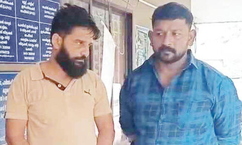 കുപ്പിവെള്ളത്തിന്‍റെ മറവിൽ പാൻമസാല കടത്ത്; ഒരുകോടി വിലവരുന്ന പുകയില ഉൽപന്നങ്ങൾ പിടികൂടി