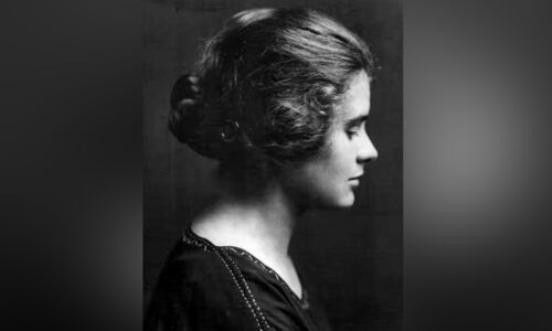 ക്രൂ​ക്ക്ഡ് ക്രോ​സ് ‘ന​ഷ്ടനോ​വ​ൽ’ തി​രി​ച്ചു​വ​രു​ന്നു