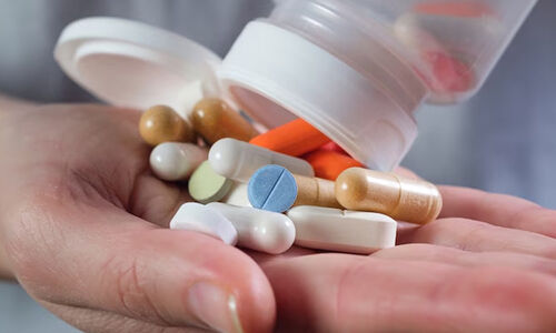 എല്ലാറ്റിനും മരുന്നല്ല പരിഹാരം