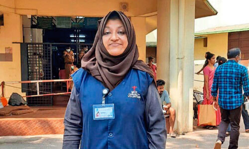 വാക്കുകൾക്കതീതമാണ് ഷറീനയുടെ ആതുരസേവനം വാക്കുകൾക്കതീതമാണ് ഷറീനയുടെ ആതുരസേവനം