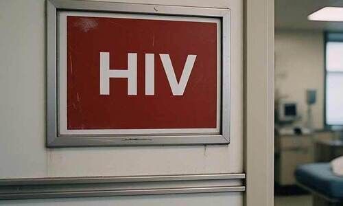 വളാഞ്ചേരിയിൽ ആദ്യം എച്ച്.ഐ.വി സ്ഥിരീകരിച്ചത് മലയാളിക്ക്; 10 പേർക്കും രോഗം പകർന്നത് ലഹരി സിറിഞ്ച് ഉപയോഗത്തിലൂടെ