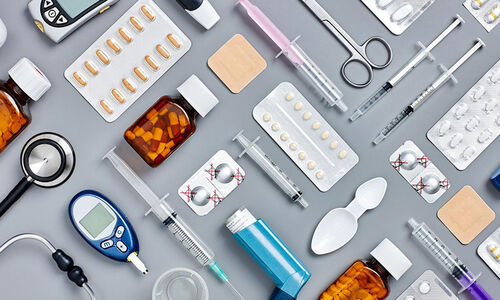 ശസ്ത്രക്രിയ സാമഗ്രികളുടെ ദൗർലഭ്യം; ശ്രീചിത്രയില് ന്യൂറോളജി വിഭാഗത്തിലെ ശസ്ത്രക്രിയകള് നിര്ത്തിവെക്കും ശസ്ത്രക്രിയ സാമഗ്രികളുടെ ദൗർലഭ്യം; ശ്രീചിത്രയില് ന്യൂറോളജി വിഭാഗത്തിലെ ശസ്ത്രക്രിയകള് നിര്ത്തിവെക്കും