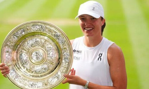 ഇഗ സ്വിയാറ്റക്കിന് കന്നി വിംബിൾഡൺ കിരീടം, അമാൻഡയുടെ തോൽവി ഒറ്റ പോയന്‍റു പോലും നേടാതെ